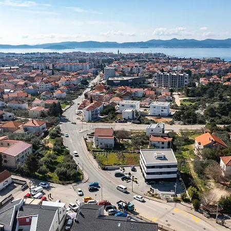 Luna Apartament *